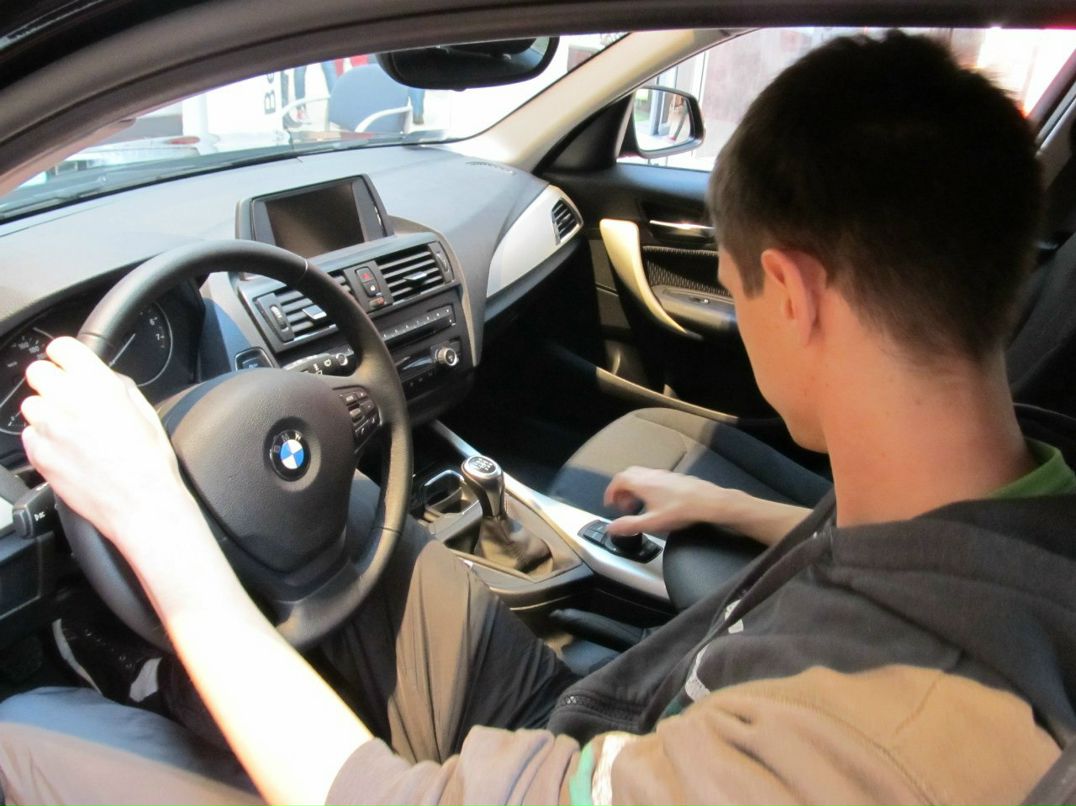 Dzmitry $$$ | Stockholm