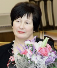 Елена Емельянова