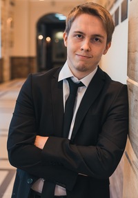 Дмитрий Волков