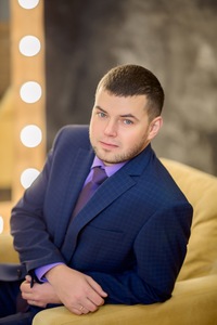 Александр Моисеев
