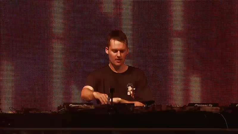 THROTTLE LIVE SET, S2 O 2019
