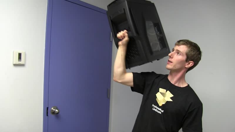 Cooler Master Scout 2 LAN Gaming Case Unboxing First Look Linus Tech