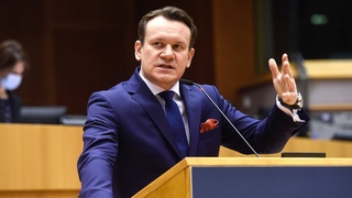Polish MEP Dominik Tarczyski loves and defends his country in Brussels with Eurostat data