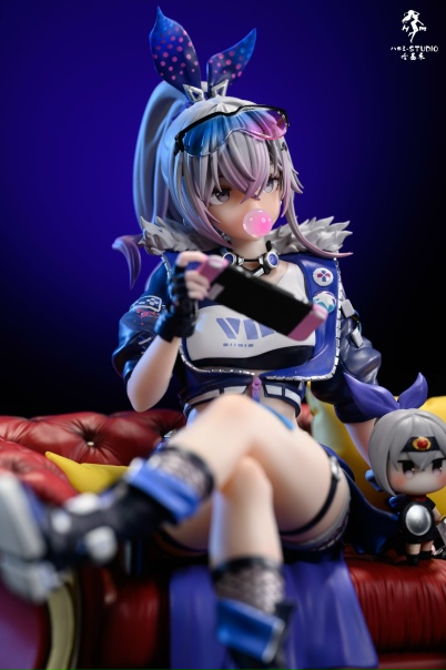 Превью статуэтки Серебряного Волка из «Honkai: Star Rail»....