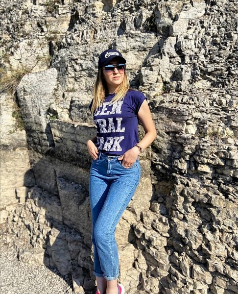 Айгуль Аминова |