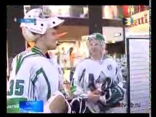Финские легионеры в торговом центре